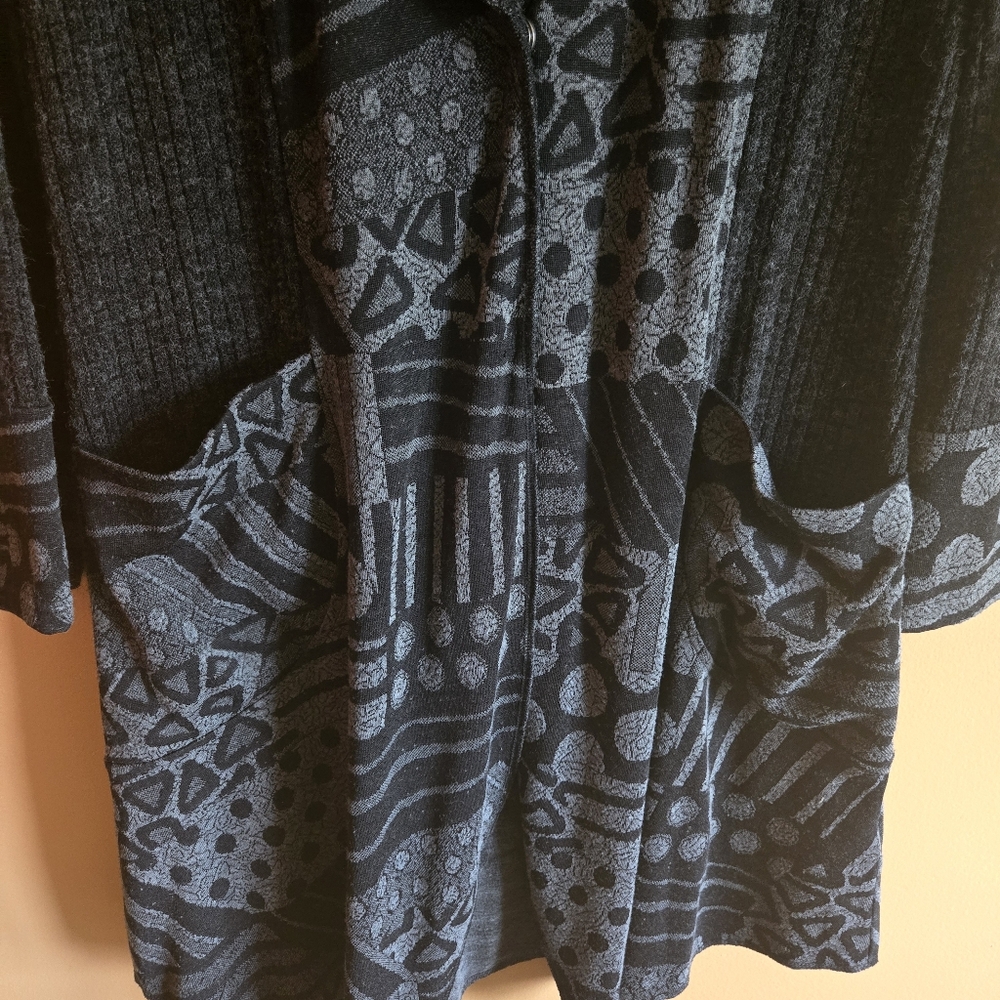 Variations Geometric Boho Pattern Button Cardigan With Pockets, L - Picture 4 of 5